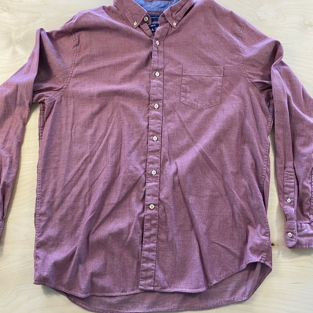 Crown & Ivy Classic Fit Men’s Dress Shirt size XL (DJ)